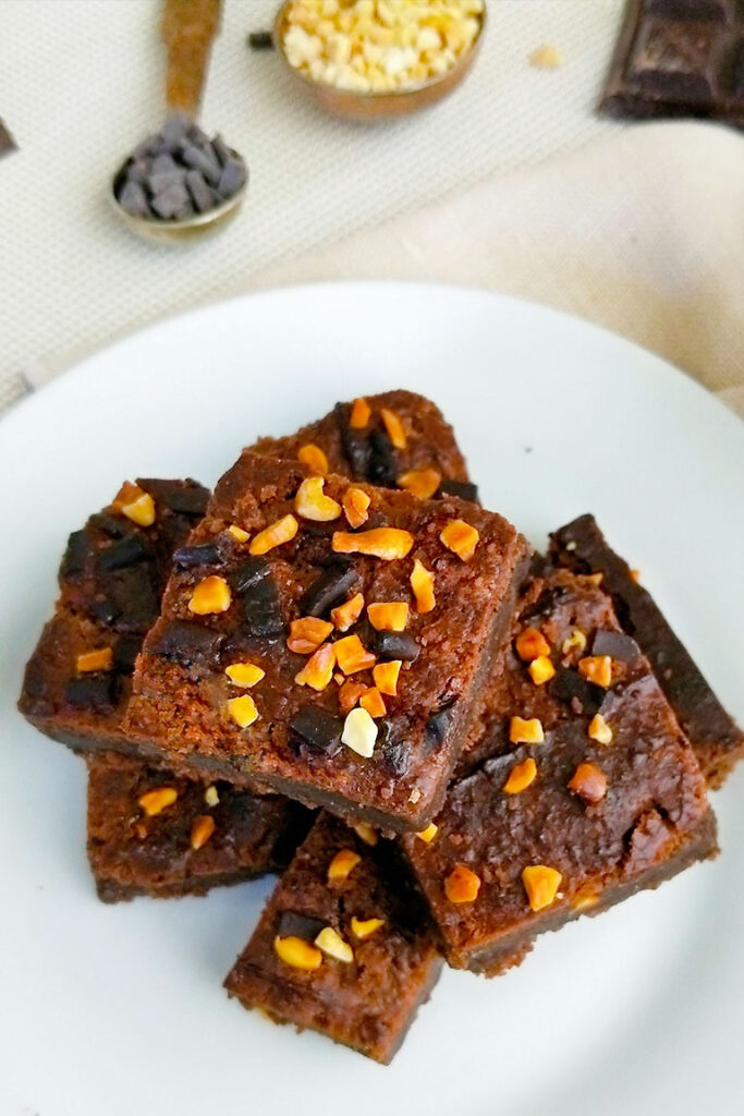 CHICKPEA BROWNIES high protein 