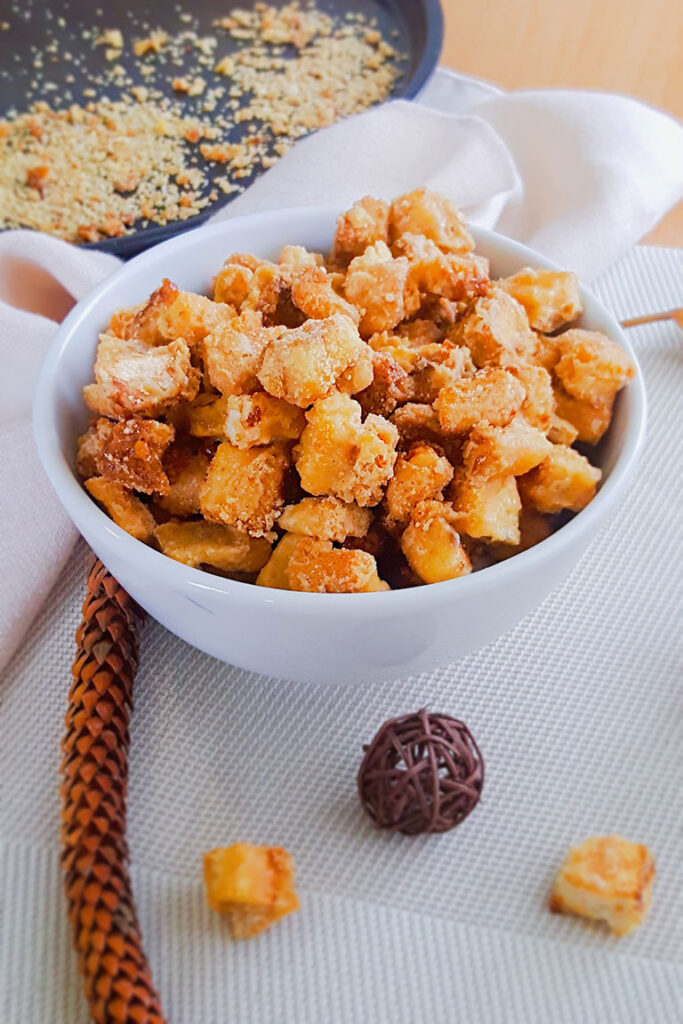 SALTED CARAMEL BREAD CROUTONS