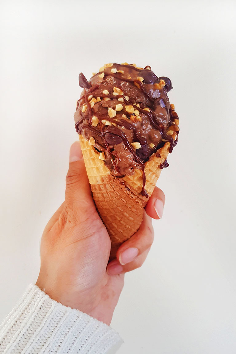 CHOCOLATE PEANUT BUTTER NICE CREAM – GET SET VEGAN