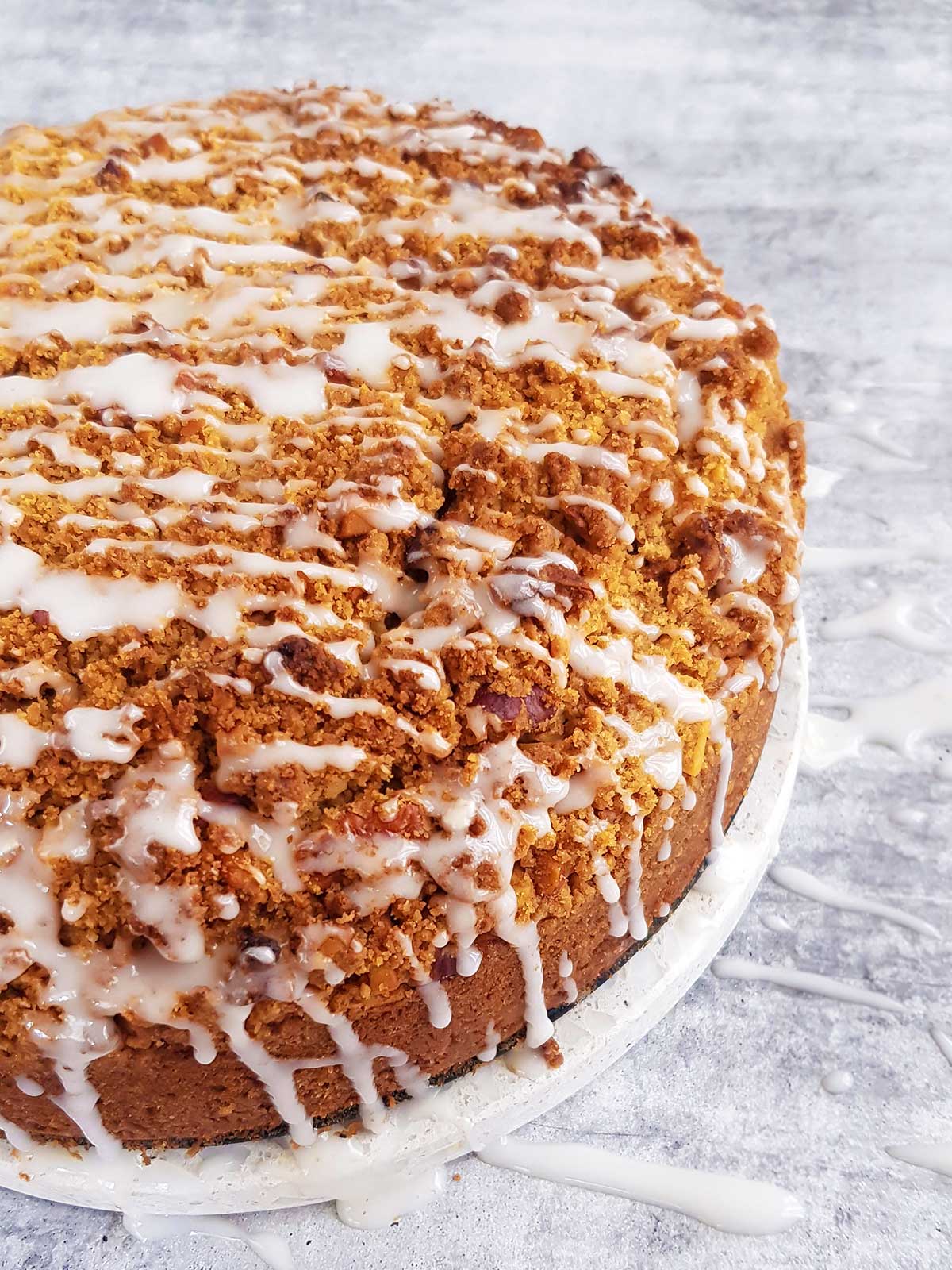 Vegan Coffee cake with Cinnamon Streusel