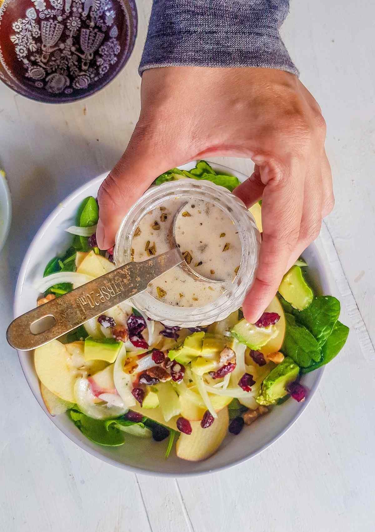 process of making spinach salad