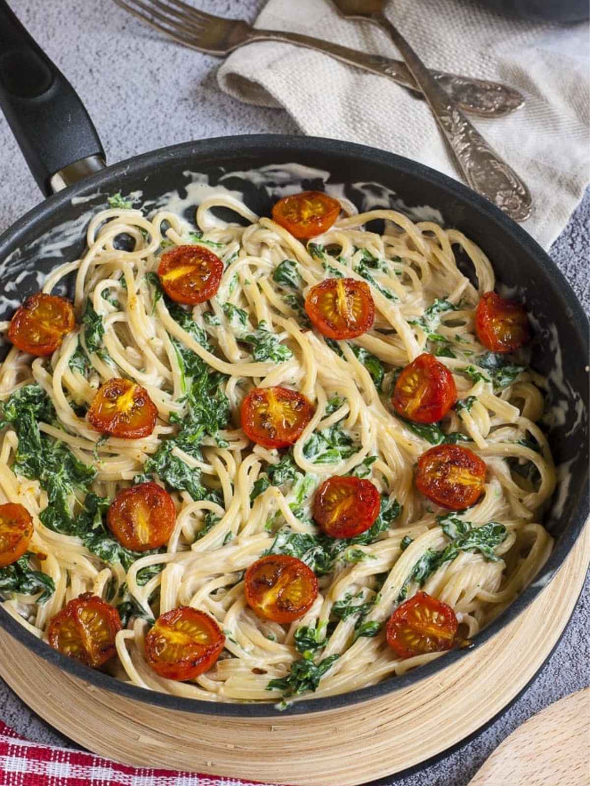 pasta in alferado sauce with cherry tomatoes