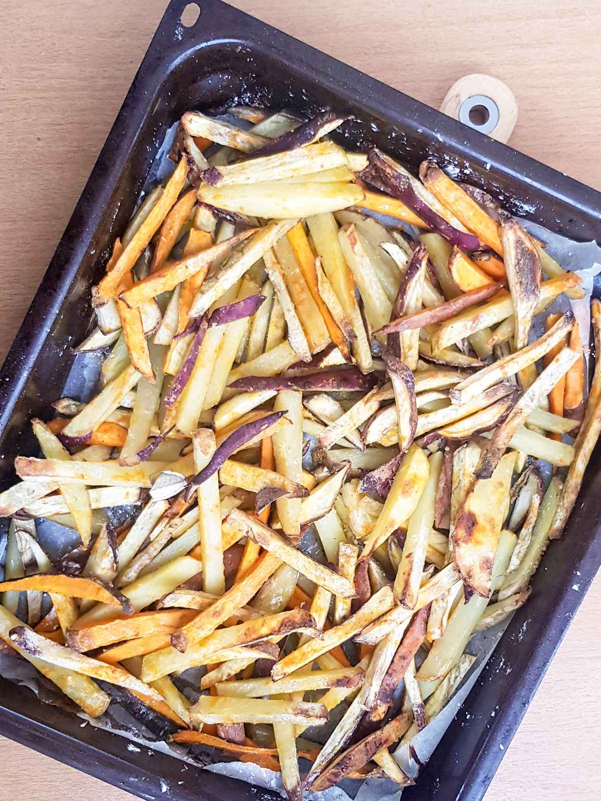 a mix of potato and kumara fries.