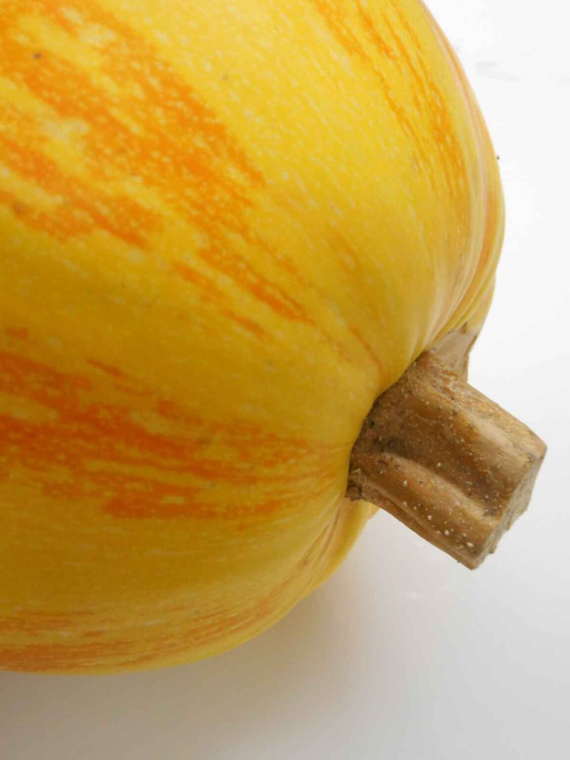 How to Pick a Spaghetti Squash Get Set Vegan