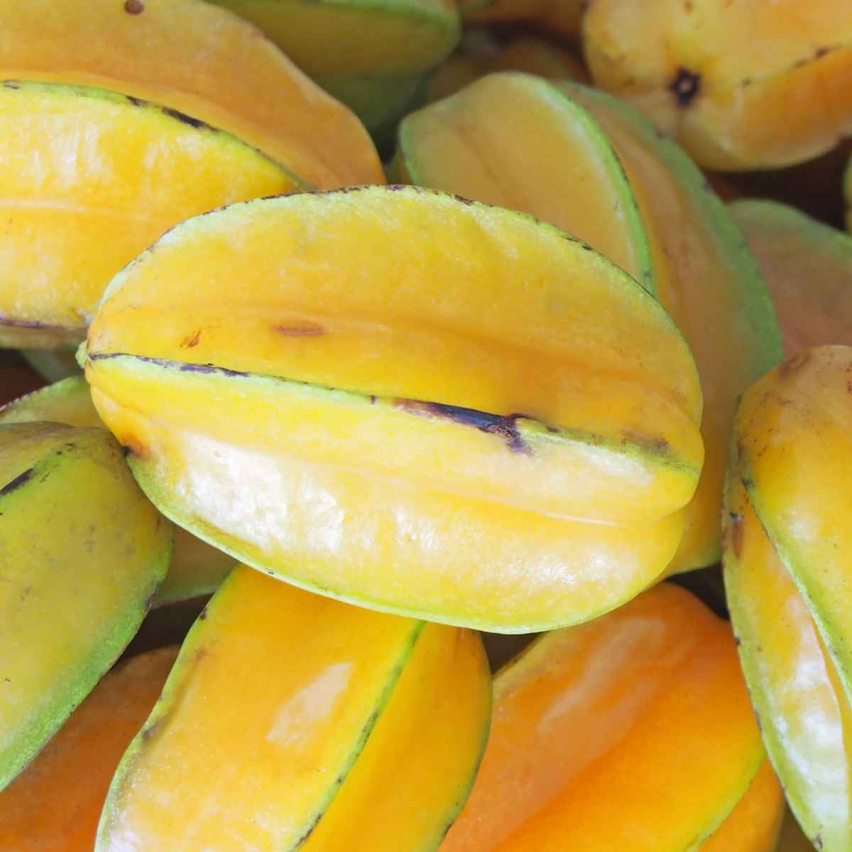 Yellow color star fruits.