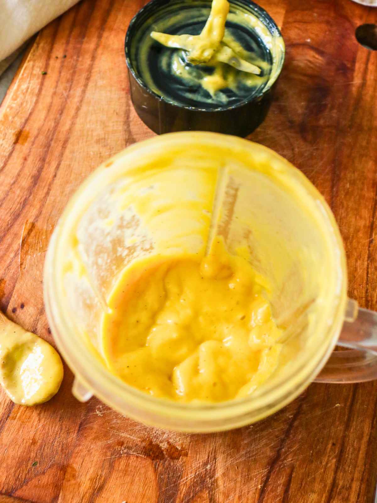 Blended salad dressing.